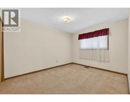 35 Peter Street, Chatham, ON N7M5B2 Photo 24