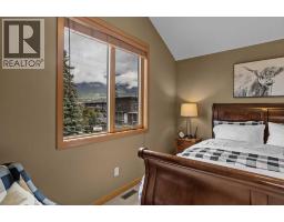 2, 722 3rd Street, Canmore, AB T1W2J6 Photo 25