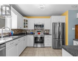 48 Acorn Drive, Bridgewater, NS B4V8Z3 Photo 11