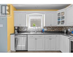 48 Acorn Drive, Bridgewater, NS B4V8Z3 Photo 12