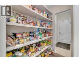 5pc Bathroom - 105 Sandpiper Point, Chestermere, AB T1X0V5 Photo 15