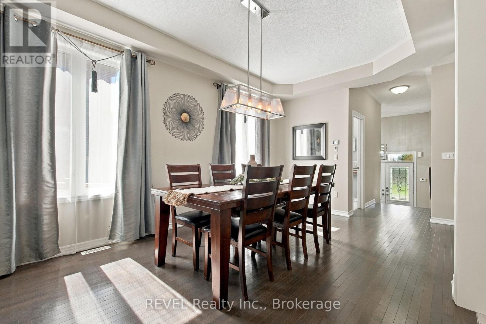 1901 Don White Court, Oshawa, ON photo 9