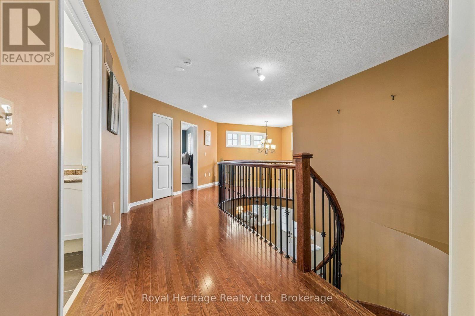 52 MCCORKELL Street, Clarington, ON photo 25