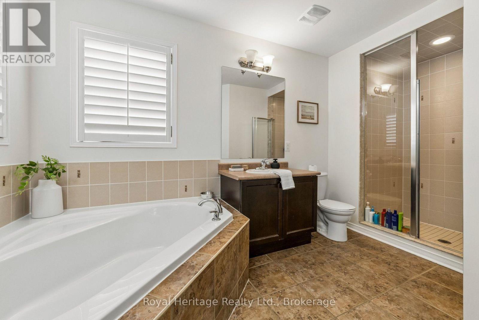 52 MCCORKELL Street, Clarington, ON photo 30