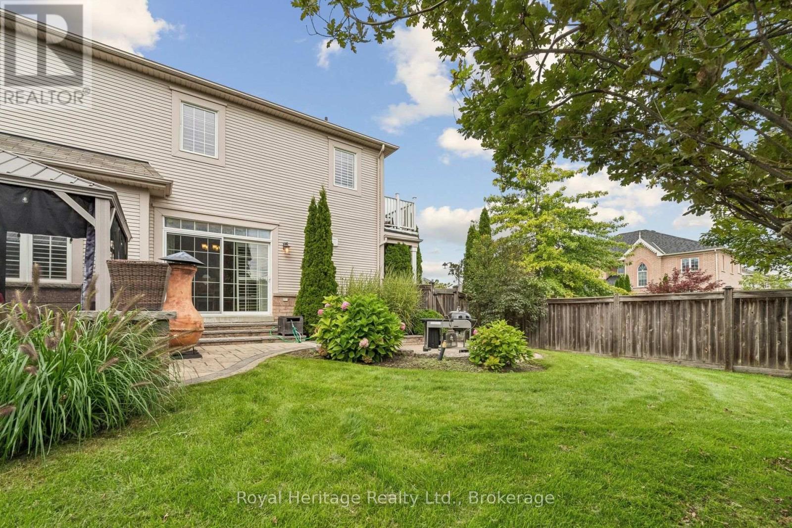 52 MCCORKELL Street, Clarington, ON photo 42
