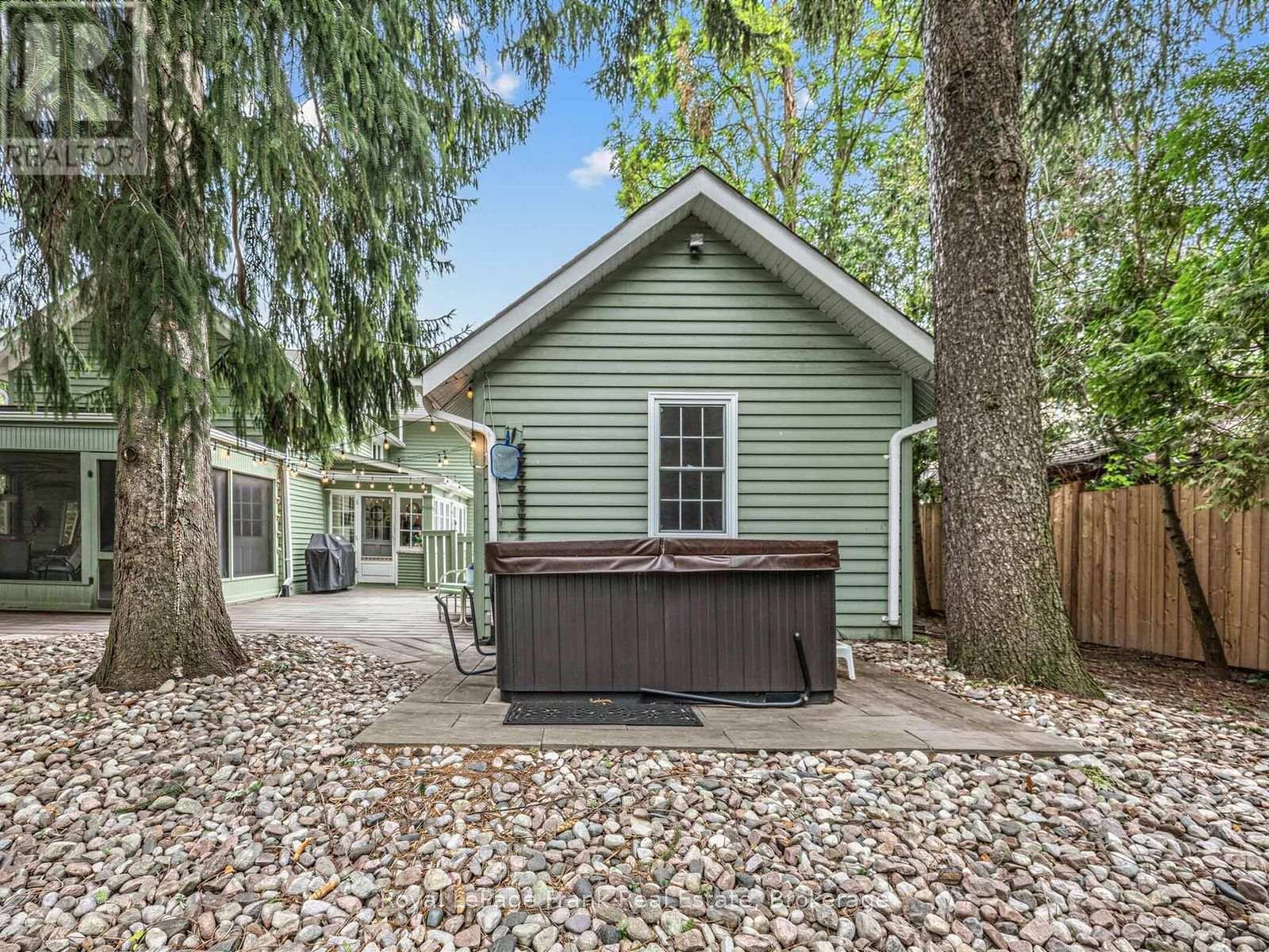 523 QUEEN STREET - Image 32