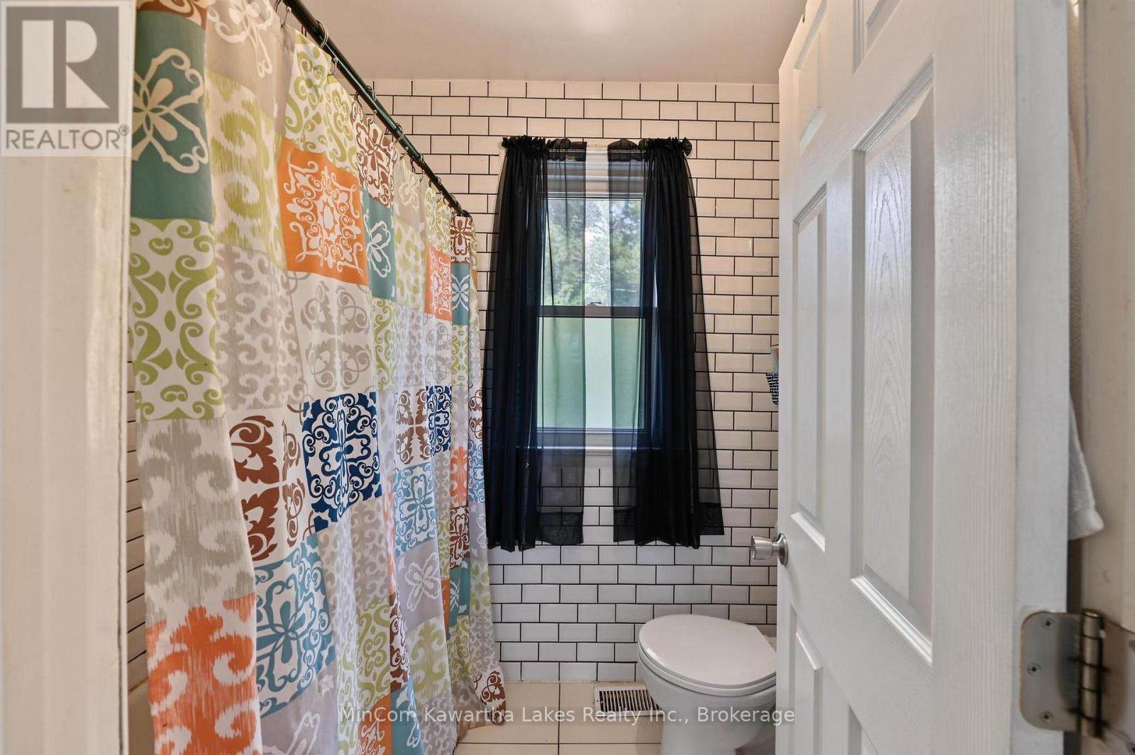71 GREENHILL DRIVE - 15