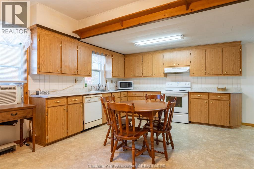 802 ELGIN STREET - Image 11