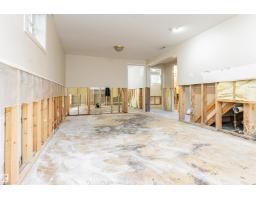 8743 Strathearn Dr Nw, Edmonton, AB T6C4C8 Photo 24