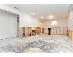 8743 Strathearn Dr Nw, Edmonton, AB T6C4C8 Photo 23