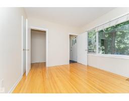 8743 Strathearn Dr Nw, Edmonton, AB T6C4C8 Photo 19