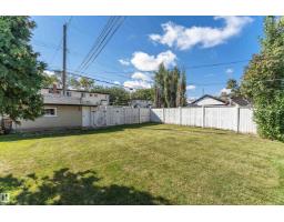 8743 Strathearn Dr Nw, Edmonton, AB T6C4C8 Photo 32