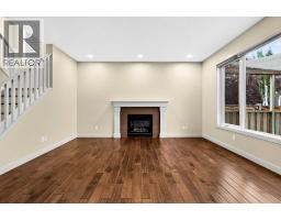 5pc Bathroom - 74 Autumn Circle Se, Calgary, AB T3M0J7 Photo 8