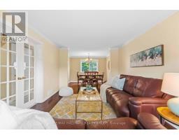 2053 Rolling Brook Drive, Ottawa, ON K1W1C9 Photo 6