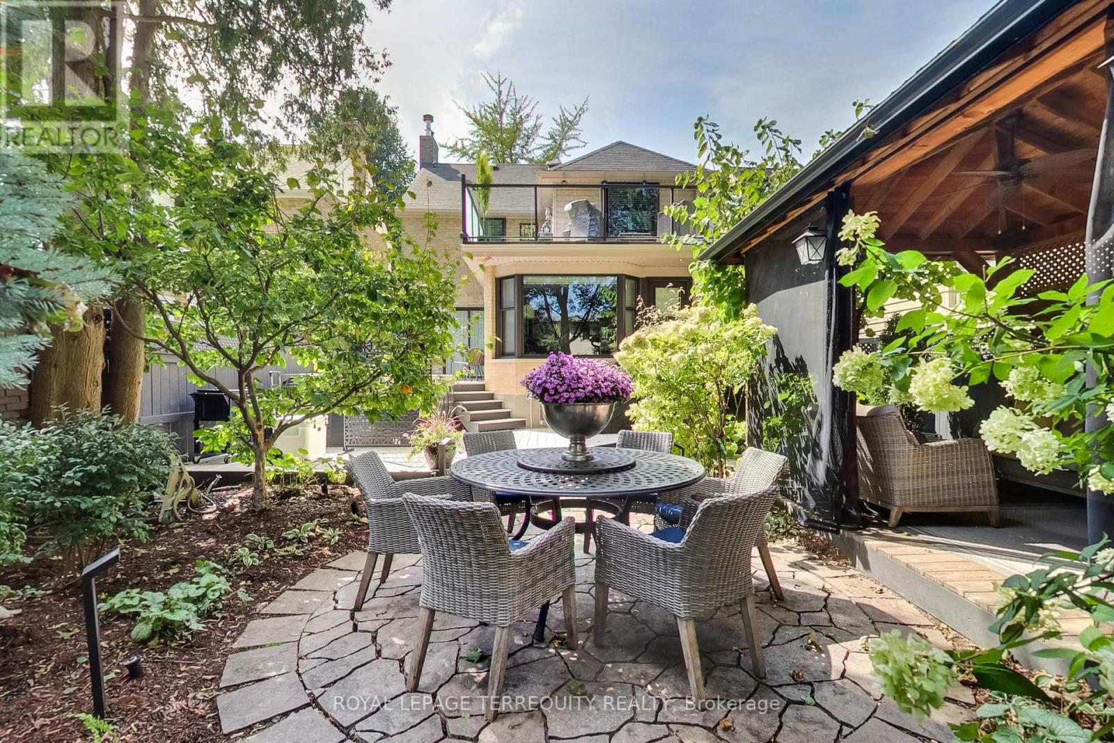 37 DE VERE GARDENS - 35