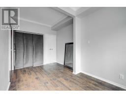 2405 - 10 Queens Quay W, Toronto, ON M5J2R9 Photo 11