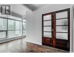 2405 - 10 Queens Quay W, Toronto, ON M5J2R9 Photo 13