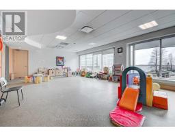 2405 - 10 Queens Quay W, Toronto, ON M5J2R9 Photo 17