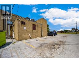 1015 University Avenue West, Windsor, ON N9A5S6 Photo 36