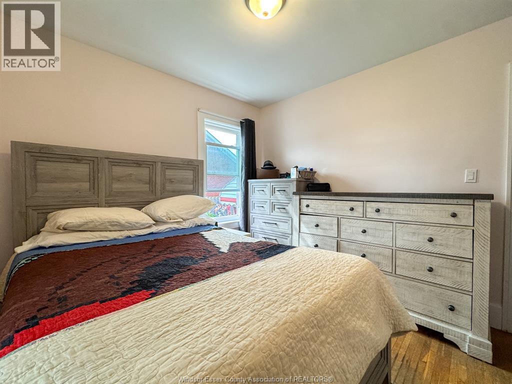 2270 LILLIAN - 18