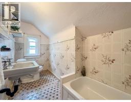 2270 Lillian, Windsor, ON N8X4B2 Photo 34