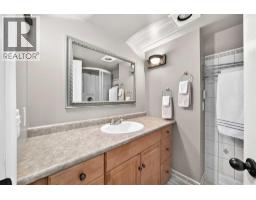 124 Shawinigan Way Sw, Calgary, AB T2Y2X2 Photo 41