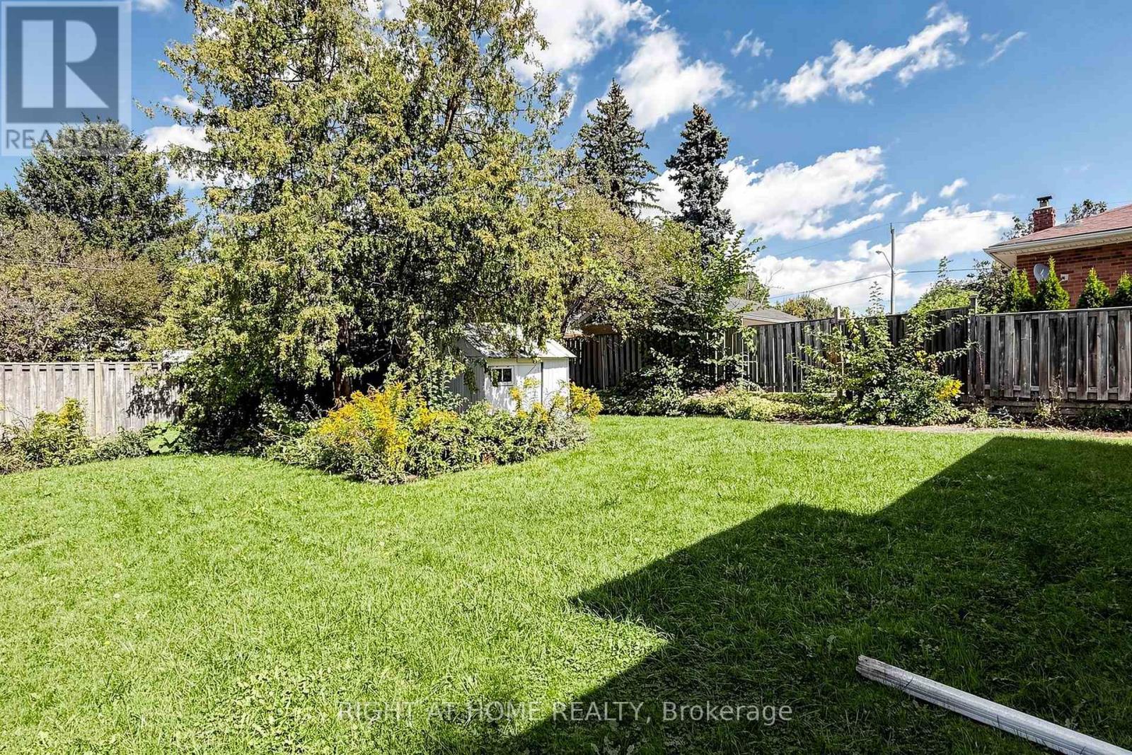 74 MINERVA AVENUE - 31
