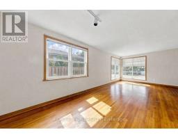 74 Minerva Avenue, Toronto, ON M1M1V4 Photo 11