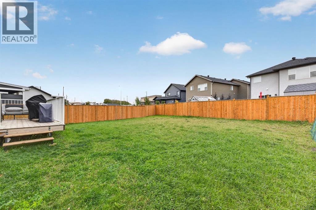 822 Mandalay Boulevard - 33