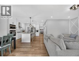 4pc Bathroom - 822 Mandalay Boulevard, Carstairs, AB T0M0N0 Photo 13