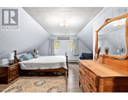 7088 Highway 236, Latties Brook, NS B0N2L0 Photo 18