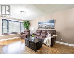 45 Bailey Crescent, Aurora, ON L4G2B2 Photo 11
