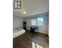 Main - 1040 Runningbrook Drive, Mississauga, ON L4Y2T2 Photo 10