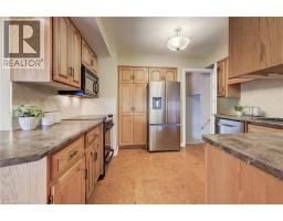 Bedroom - 54 Fairlawn Road, Kitchener, ON N2C1X9 Photo 13