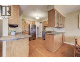 Dining room - 54 Fairlawn Road, Kitchener, ON N2C1X9 Photo 12