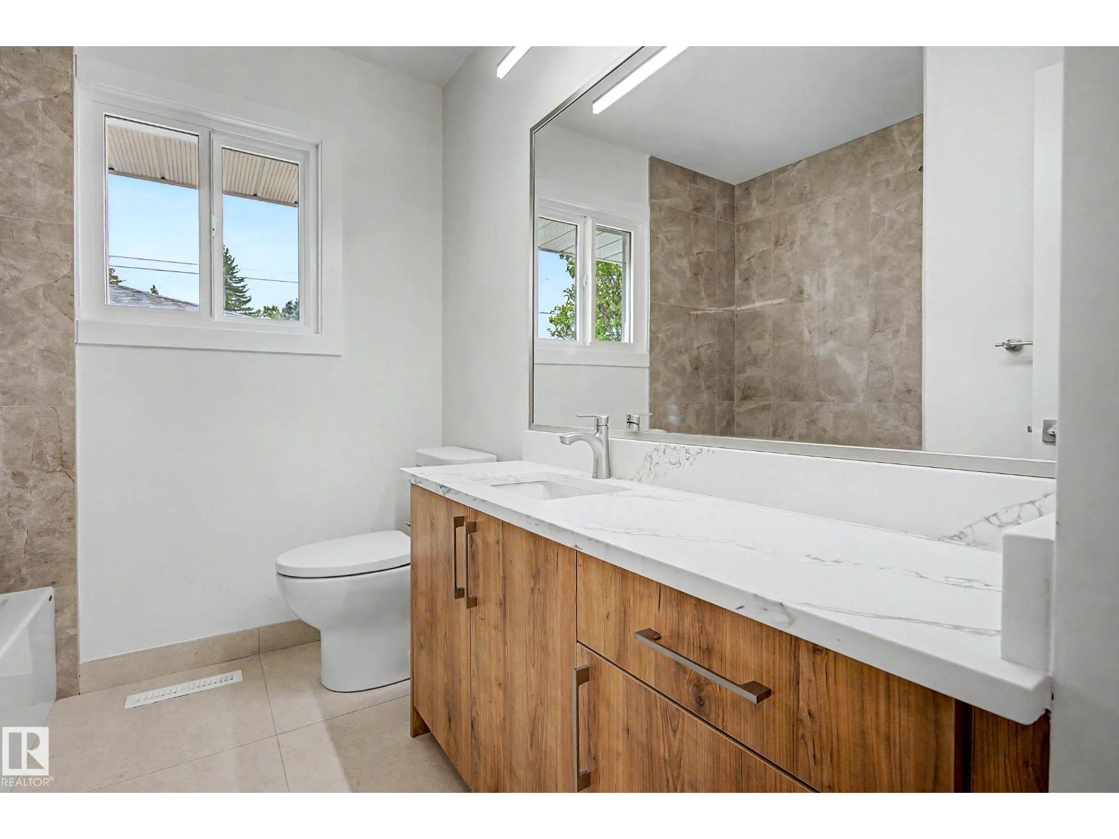 5707 90 Av NW, Kenilworth — photo 25 of 30
