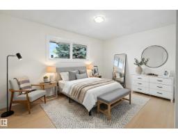 Bedroom 3 - 5707 90 Av Nw, Edmonton, AB T6B0P1 Photo 7
