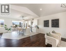 Foyer - 115 Davis Street, Amherstburg, ON N9V0G9 Photo 13
