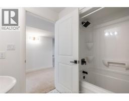 115 Davis Street, Amherstburg, ON N9V0G9 Photo 29