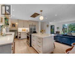 155 Brookgreen Drive Sw, Calgary, AB T2W2W4 Photo 12