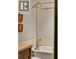 155 Brookgreen Drive Sw, Calgary, AB T2W2W4 Photo 33