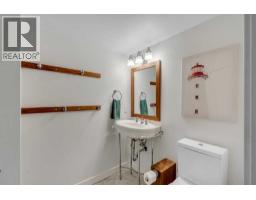 155 Brookgreen Drive Sw, Calgary, AB T2W2W4 Photo 39