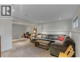 155 Brookgreen Drive Sw, Calgary, AB T2W2W4 Photo 41