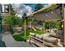 155 Brookgreen Drive Sw, Calgary, AB T2W2W4 Photo 43