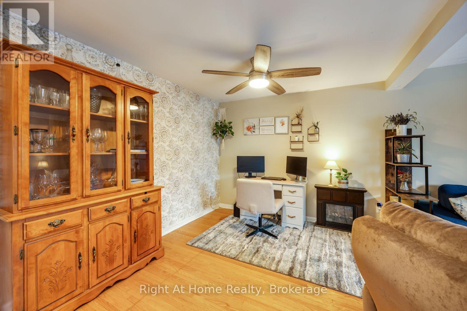 10 Newing Court, Ajax, ON photo 21