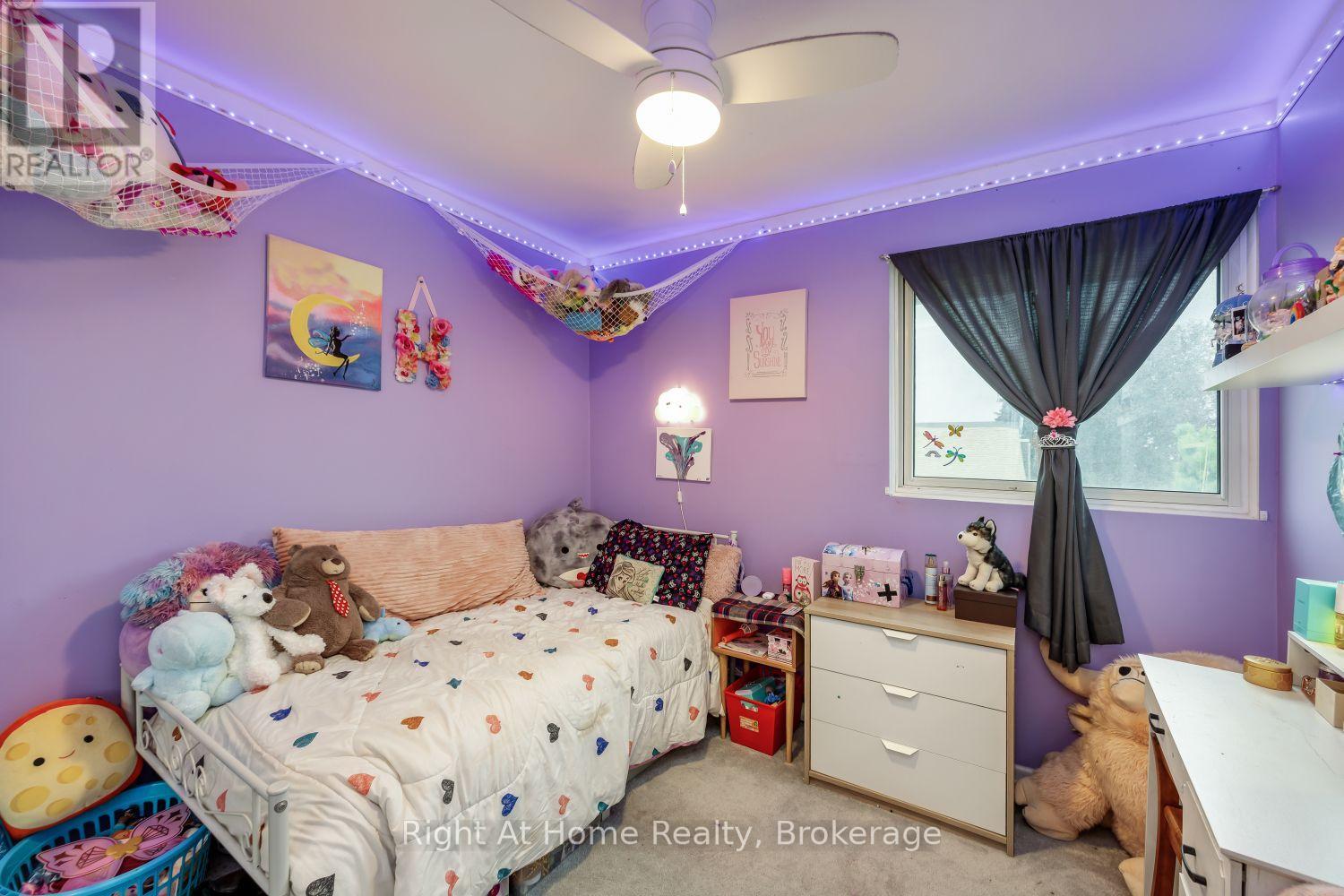 10 Newing Court, Ajax, ON photo 26
