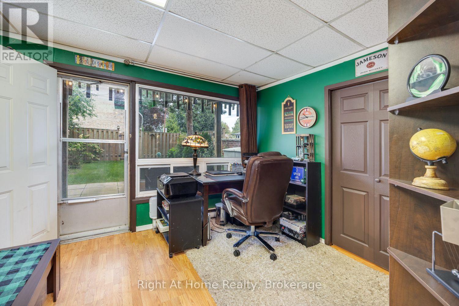 10 Newing Court, Ajax, ON photo 32
