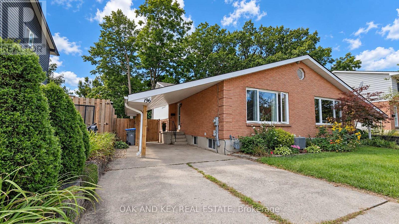 196 SOUTHFIELD DRIVE - 4