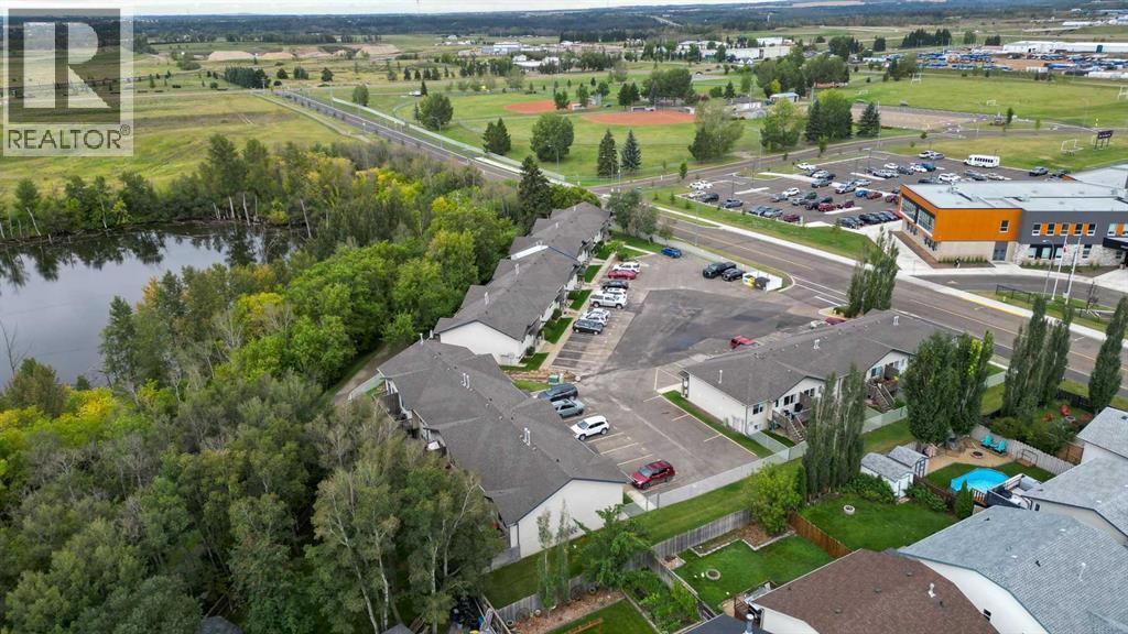 Listing photo – 13 Leung Place, Blackfalds