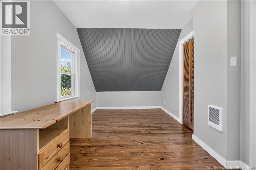 39 Reynolds Road - 18